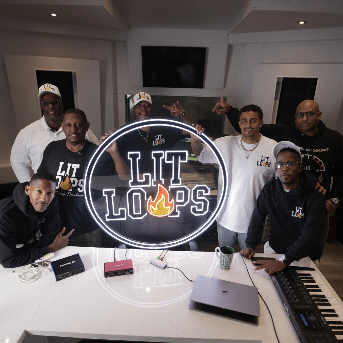 Lit Loops gallery 26